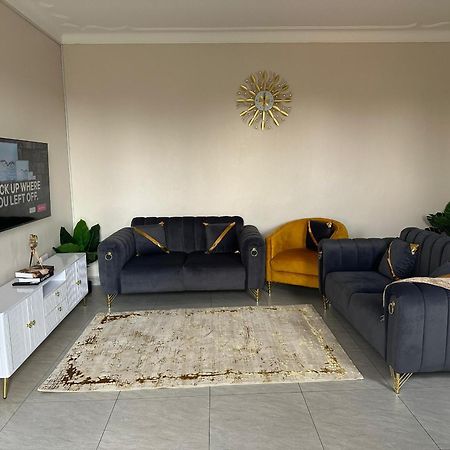 Ruby Homes Кампала Екстериор снимка