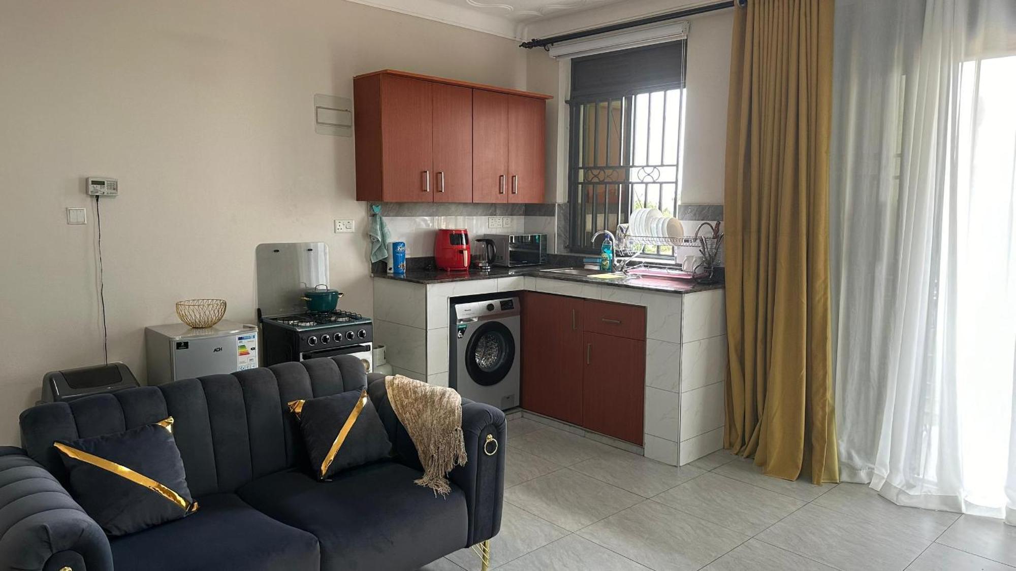 Ruby Homes Кампала Екстериор снимка